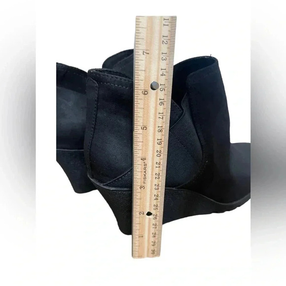 MIA Black Wedge Side Zip Ankle Booties Women’s size 8.5 - Picture 7 of 9